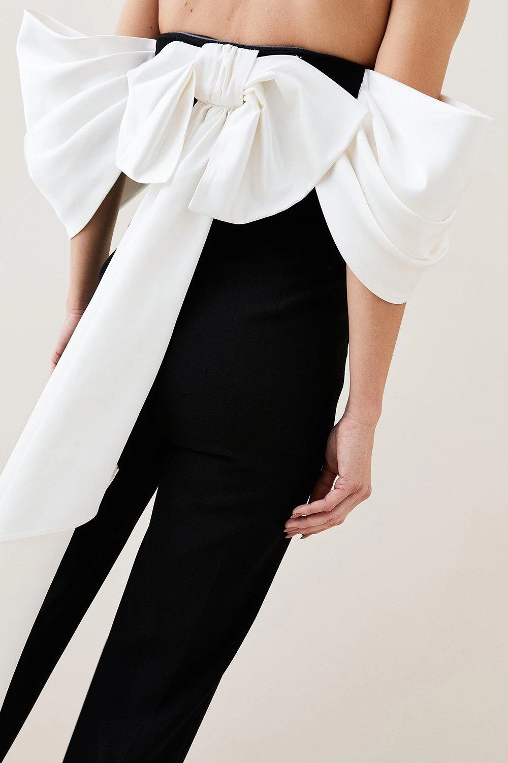 Karen Millen Structured Crepe Bardot Structured Satin Bow Back Jumpsuit - Image 5
