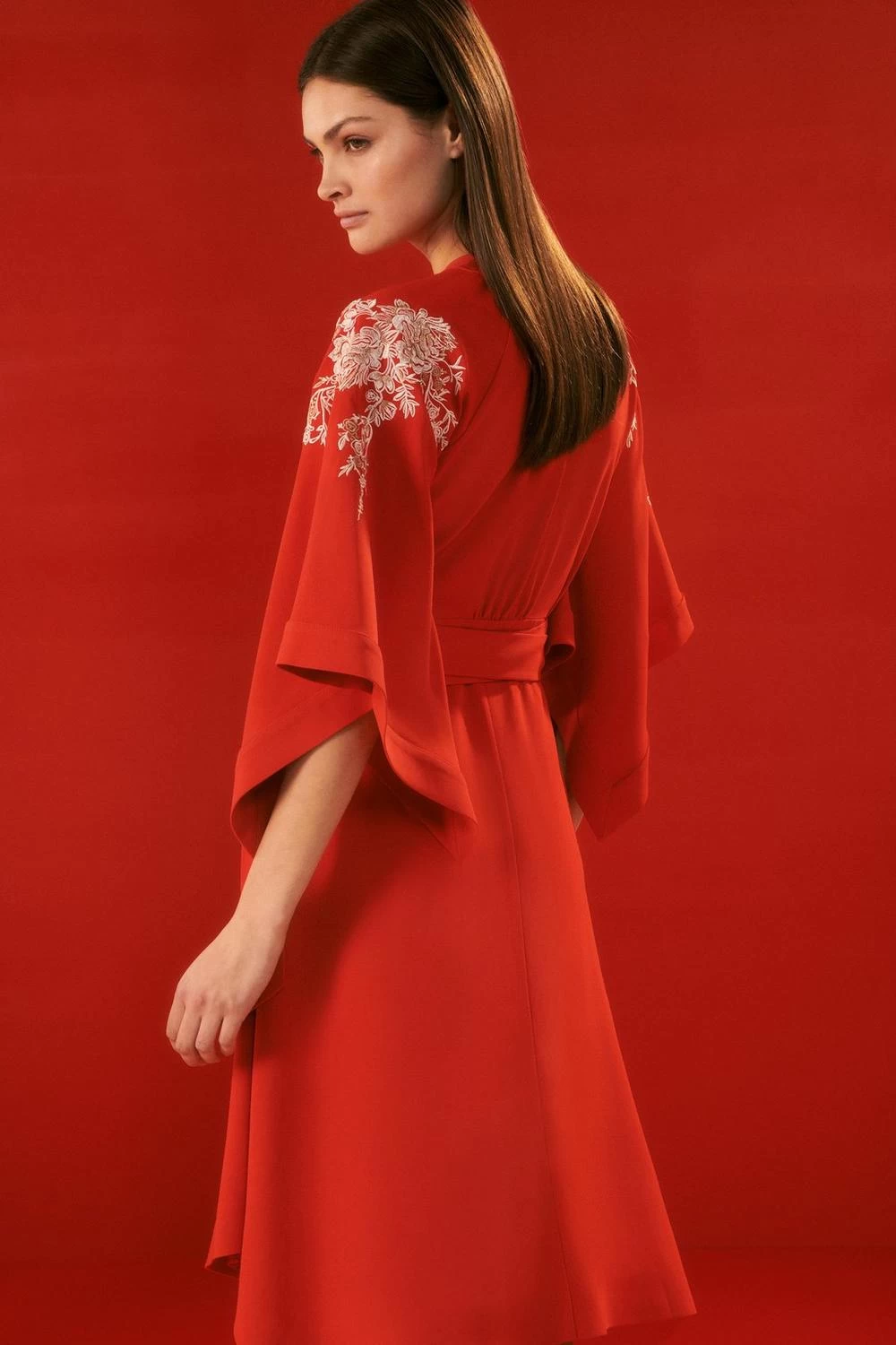 Karen Millen The Founder Kimono Style Embroidered Midi Dress - Image 4
