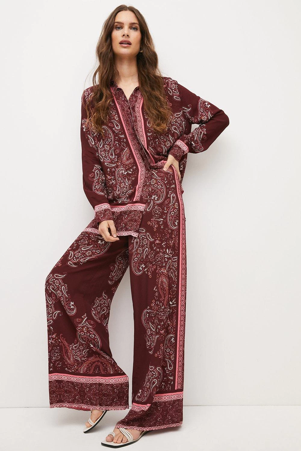 Karen Millen Paisley Placed Border Print Palazzo Trouser - Image 3